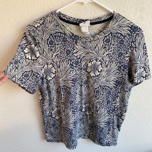 Morris & Co H& M FLORAL Tshirt Special Collection